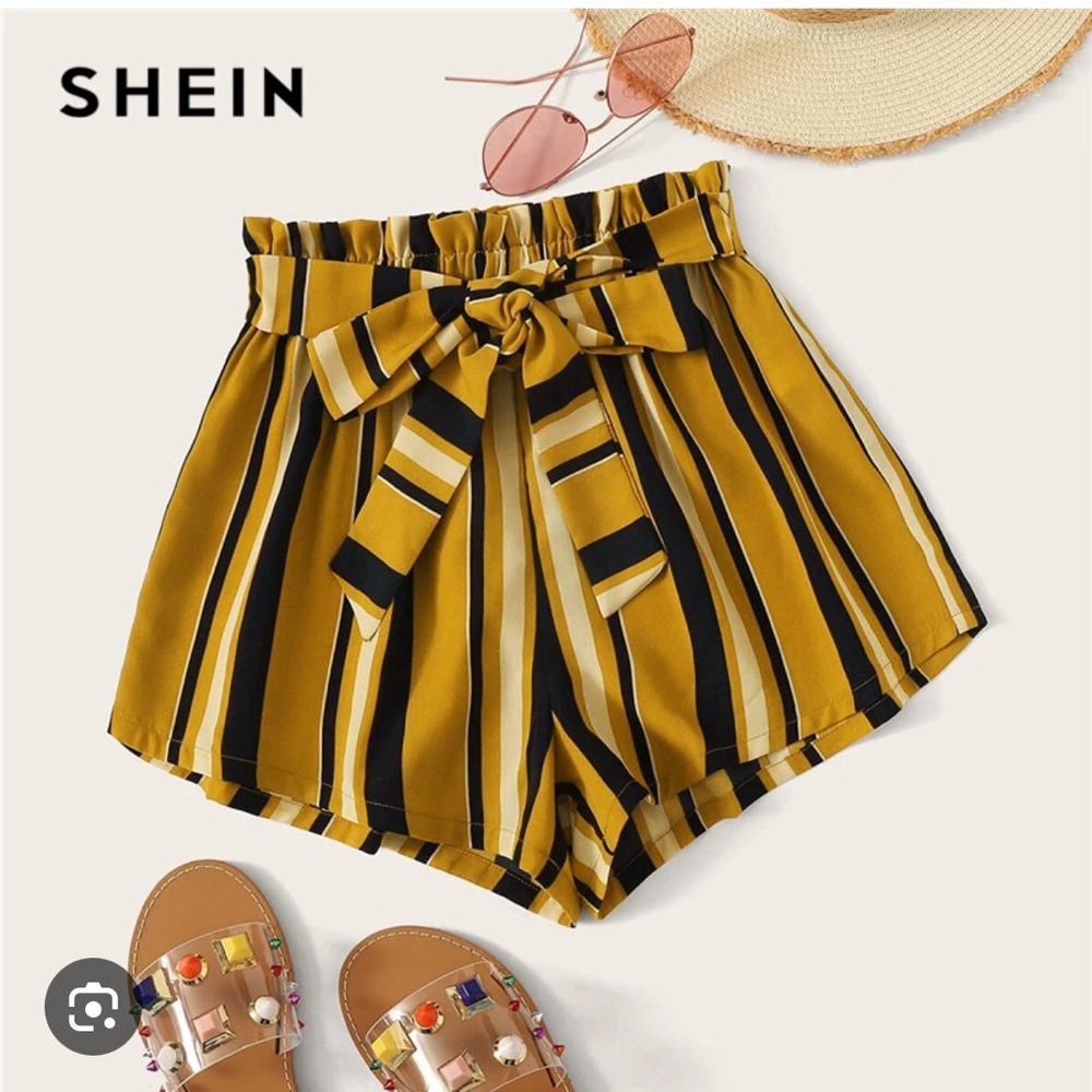 Striped Shorts Women - Yellow & Blue